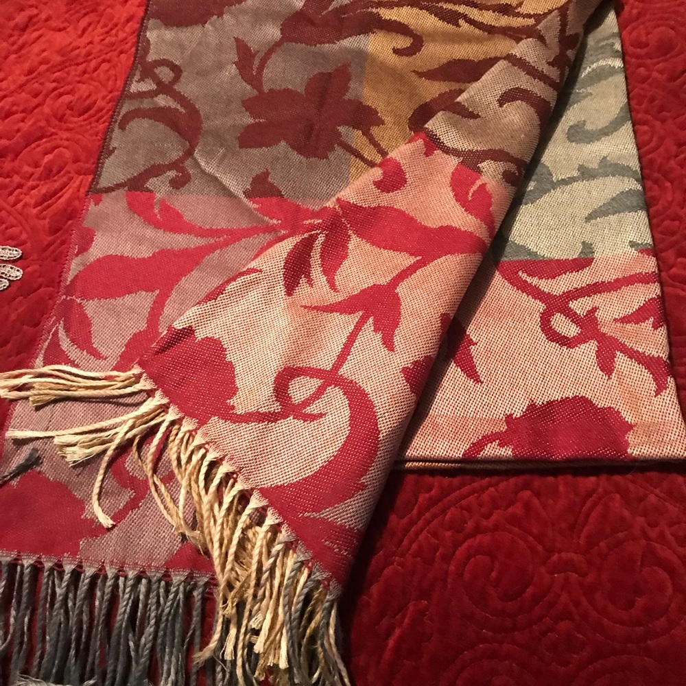 My favorite worn once warm scarf for winter